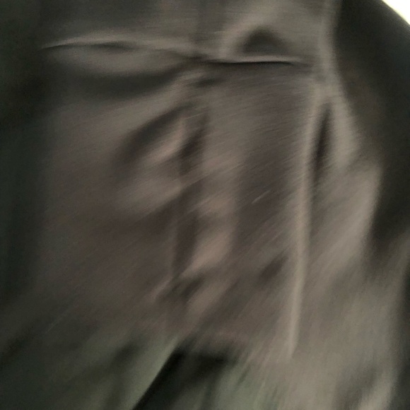 Gap fit small light weight jacket with hot pink zipper - Picture 4 of 5